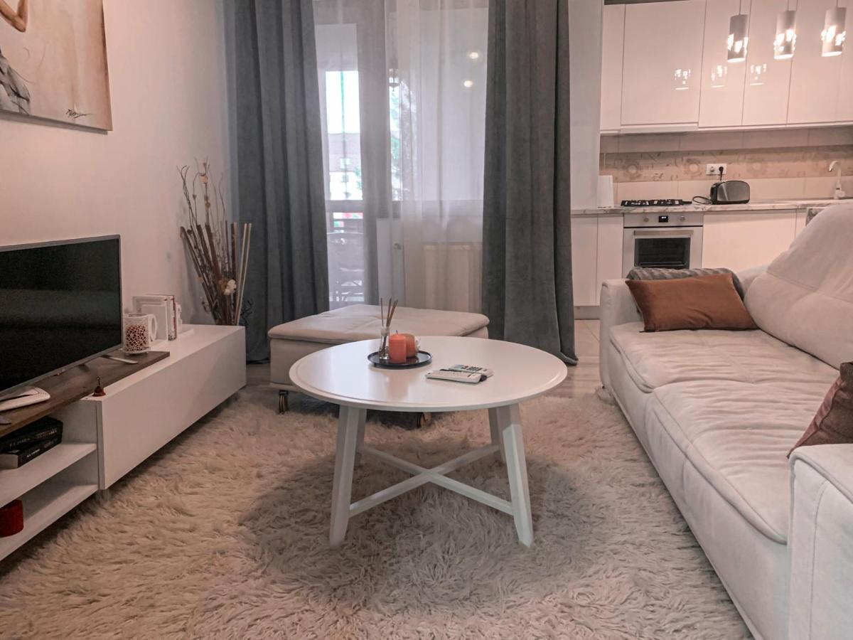 Apartment 2 Rooms Luxury Букурещ Екстериор снимка