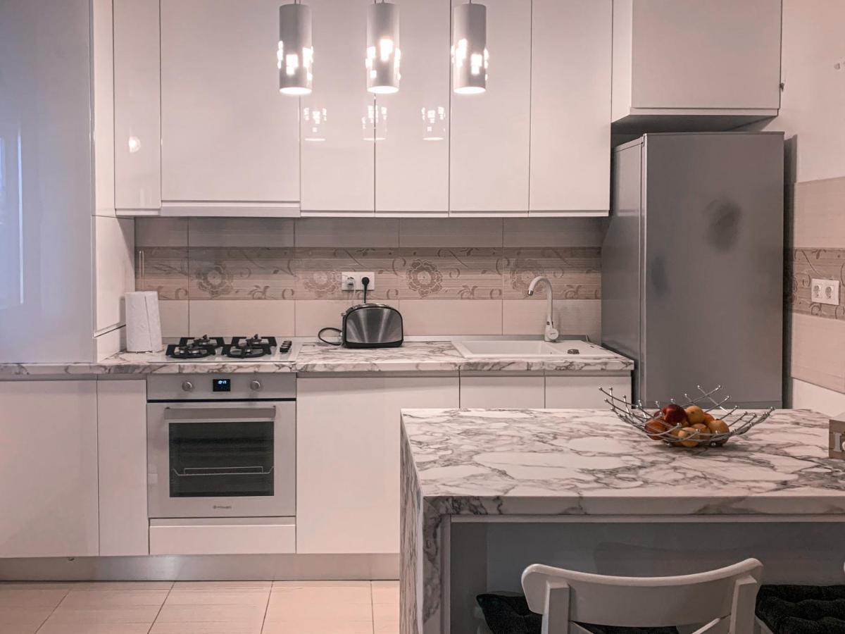 Apartment 2 Rooms Luxury Букурещ Екстериор снимка