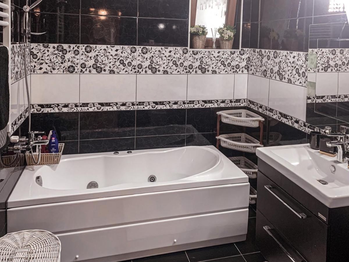 Apartment 2 Rooms Luxury Букурещ Екстериор снимка
